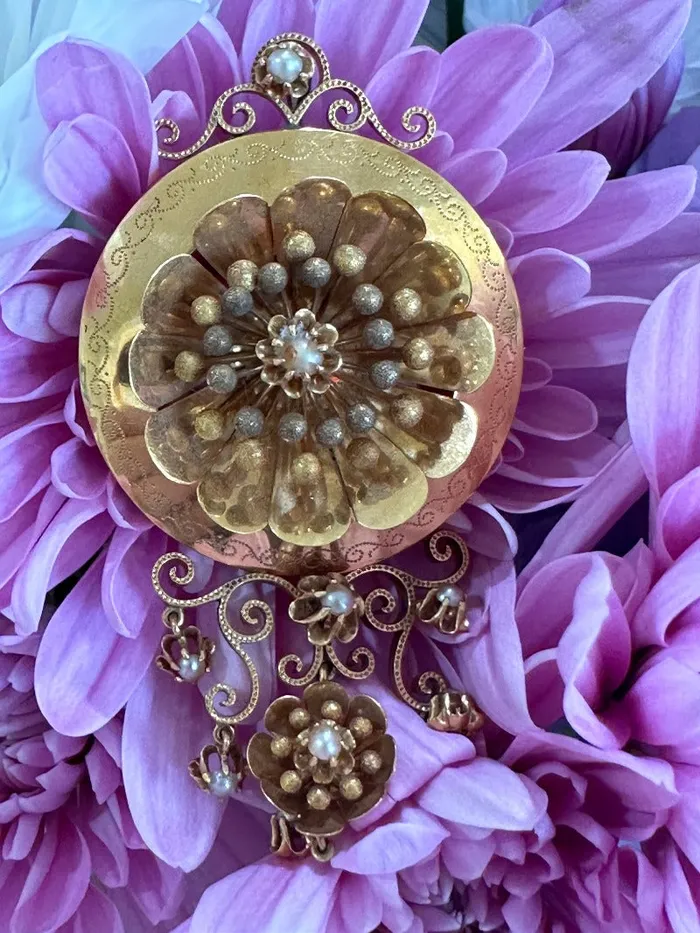 ONeills Estate Jewelry Earrings 18 Karat Yellow Gold Victorian Flower Pin 54800512 ONeills Estate Jewelry Earrings 18 Karat Yellow Gold Victorian Flower Pin 54800512