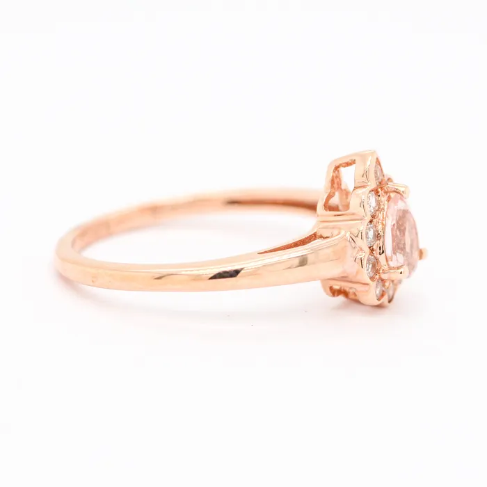 FULLERS PURCHASE FROM PUBLIC Rings Estate 10Kr 45 Ct Morganite And Diamond Ring FULLERS PURCHASE FROM PUBLIC Rings Estate 10Kr 45 Ct Morganite And Diamond Ring