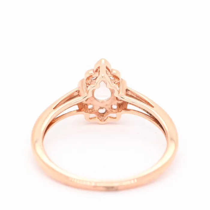 FULLERS PURCHASE FROM PUBLIC Rings Estate 10Kr 45 Ct Morganite And Diamond Ring FULLERS PURCHASE FROM PUBLIC Rings Estate 10Kr 45 Ct Morganite And Diamond Ring