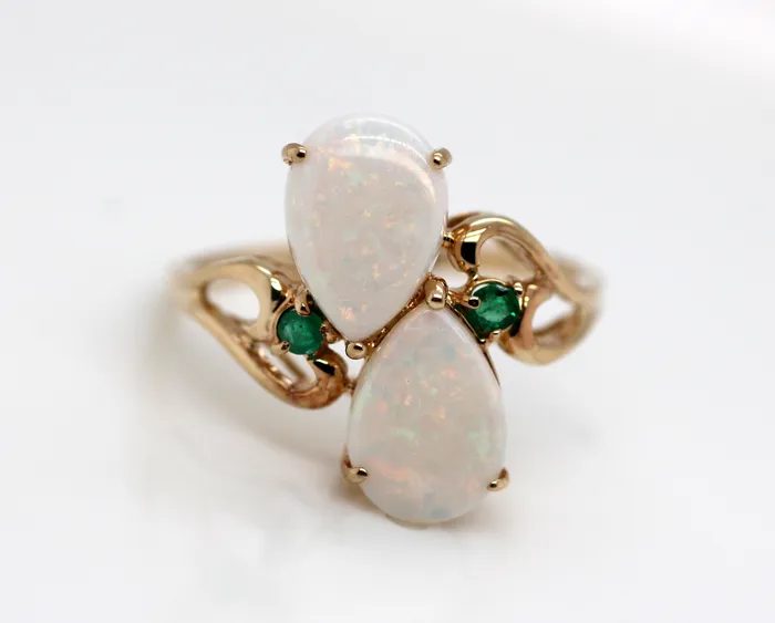FULLERS PURCHASE FROM PUBLIC Rings ESTATE 10KY 150 CTTW OPAL AND 04 CTTW EMERALD RING FULLERS PURCHASE FROM PUBLIC Rings ESTATE 10KY 150 CTTW OPAL AND 04 CTTW EMERALD RING