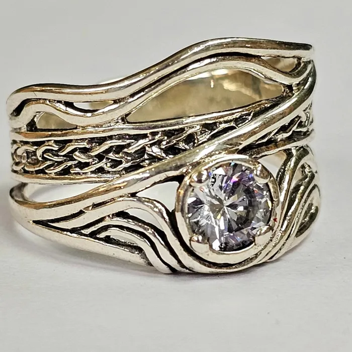 Killarney Celtic Jewelry Rings Celtic ring with cubic zironia