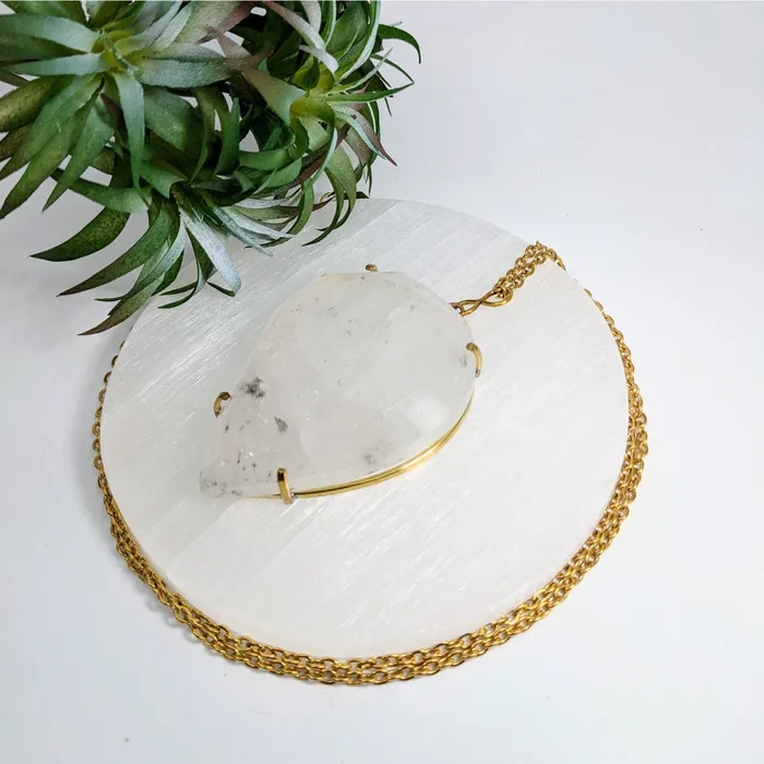 Necklaces Bliss Crystals Clear Quartz 25 Gem Cut Teardrop 28 Necklace Gold LV5790