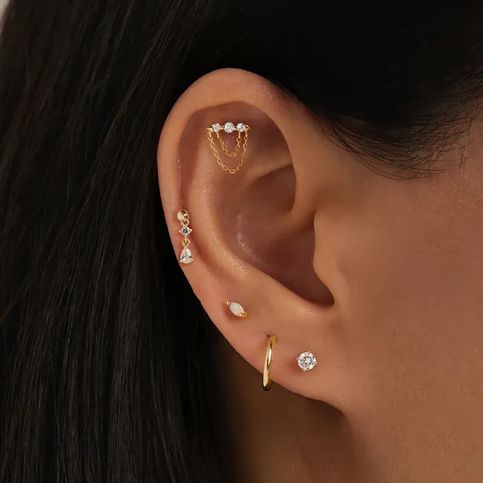 Earrings Aurelie Gi TRIBECA Draped Double Chain and White Sapphire Piercing Top Earring Earrings Aurelie Gi TRIBECA Draped Double Chain and White Sapphire Piercing Top Earring