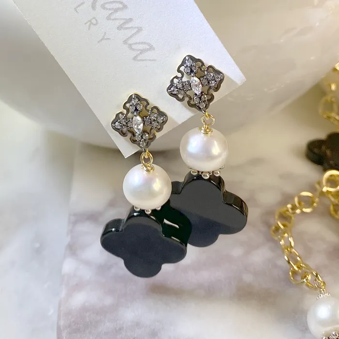 Earrings Onyx Quatrefoil Button Pearl Earrings Elisa Ilana Earrings Onyx Quatrefoil Button Pearl Earrings Elisa Ilana