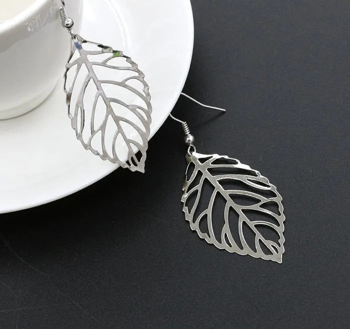 Earrings sparklingselections New Silver Plated Leaves Earrings Dangling Statement Earrings for Women Engagement Wedding Jewelry Gifts Earrings sparklingselections New Silver Plated Leaves Earrings Dangling Statement Earrings for Women Engagement Wedding Jewelry Gifts