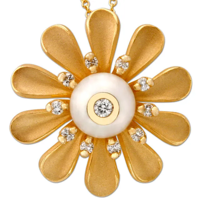 Galatea Necklaces Galatea Pearl Flower Necklace333068