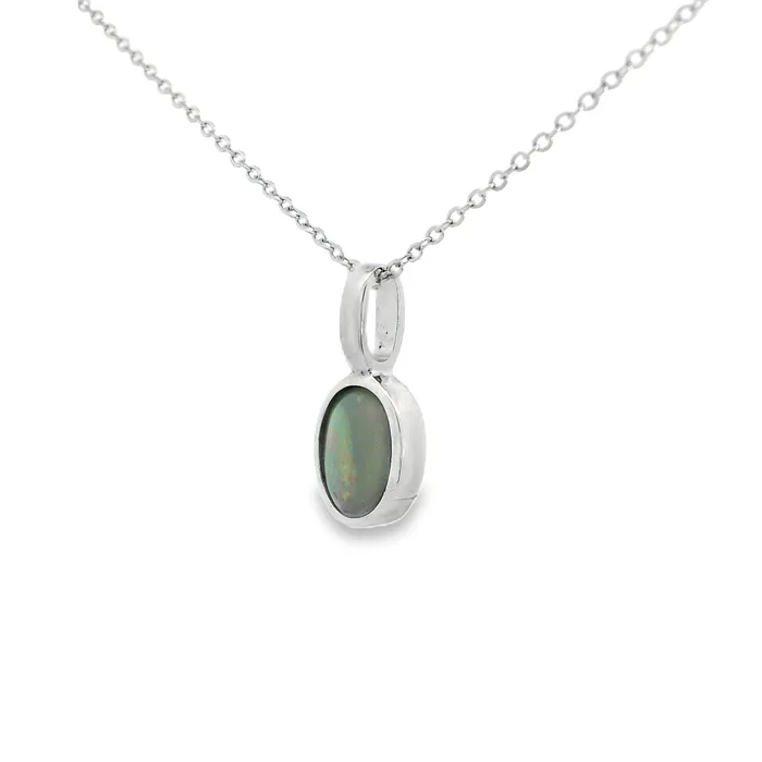 Australian Opal Cutters Necklaces Australian Opal Black Pendant set in Sterling Silver Australian Opal Cutters Necklaces Australian Opal Black Pendant set in Sterling Silver