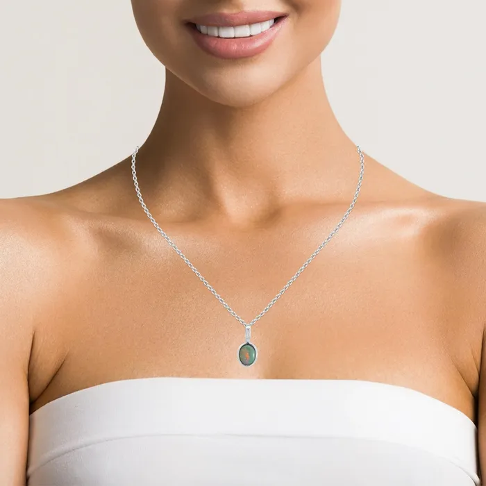 Australian Opal Cutters Necklaces Australian Opal Black Pendant set in Sterling Silver Australian Opal Cutters Necklaces Australian Opal Black Pendant set in Sterling Silver
