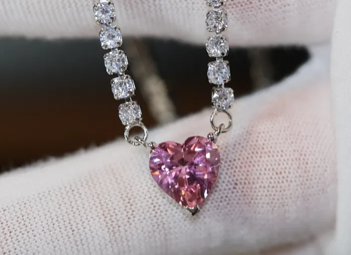 Lab Diamonds London Pink Diamond Heart Necklace Heart Necklace with Diamonds Diamond Heart Pendant Necklaces