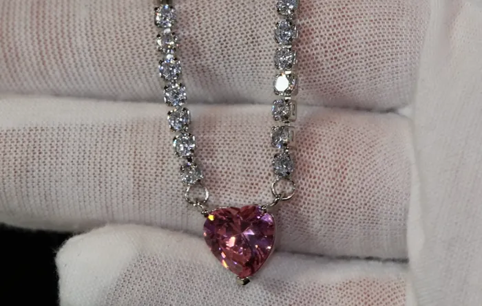 Lab Diamonds London Pink Diamond Heart Necklace Heart Necklace with Diamonds Diamond Heart Pendant Necklaces