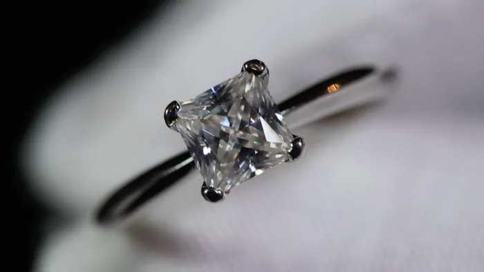 Lab Diamonds London Rings Princess Cut Moissanite Diamond Engagement Ring Solitaire Engagement Ring