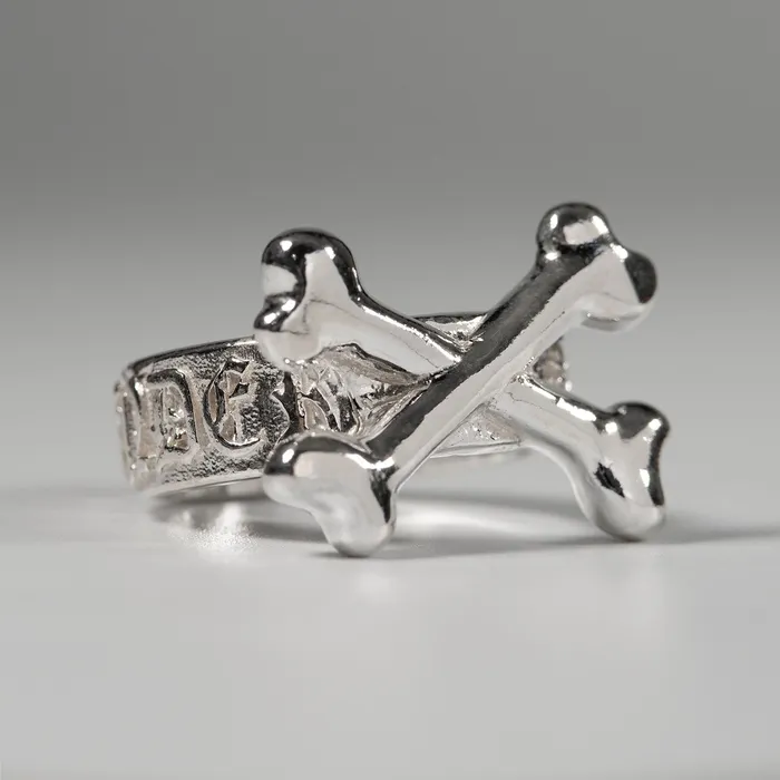 Rings FEARS 925 Never Surrender Crossbone Ring Sterling Silver