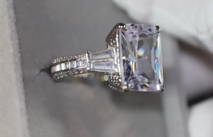Rings Lab Diamonds London Engagement Ring Big Womens Ring Big Carat Ring Emerald Engagement Ring Big Diamond Ring Engagement Rings Big Diamond Rings