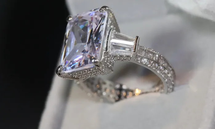Rings Lab Diamonds London Engagement Ring Big Womens Ring Big Carat Ring Emerald Engagement Ring Big Diamond Ring Engagement Rings Big Diamond Rings