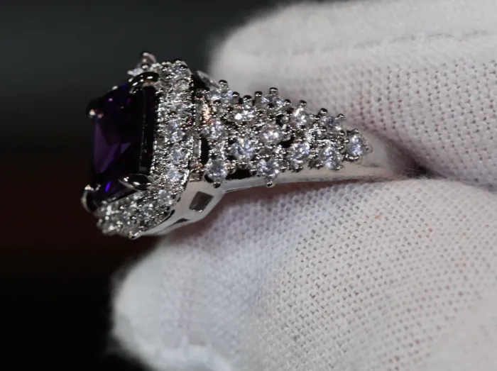 Rings Lab Diamonds London Princess Cut Ring Purple Diamond Ring Purple Diamond Engagement Ring Purple Amethyst Ring Purple Sapphire Ring Purple Gem Ring