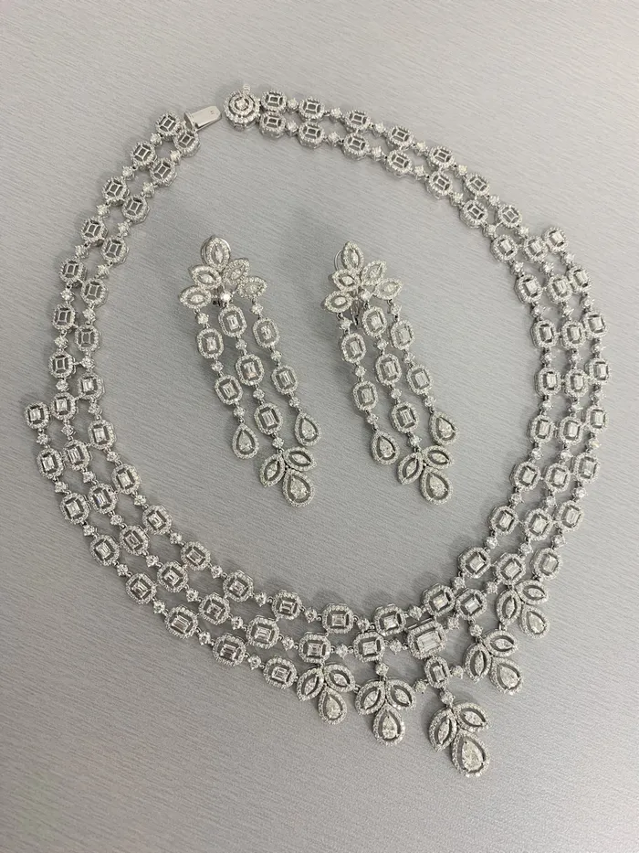 Beauvince Legacy Halo Necklace and Earring Suite 32 ct Diamonds in White Gold Beauvince Necklaces