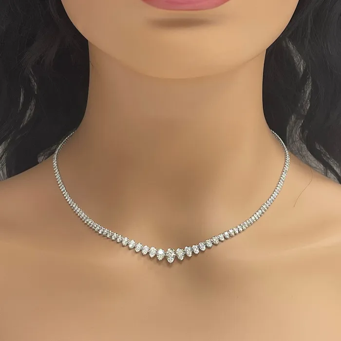 Beauvince Necklaces Graduated Pears Tennis Necklace 515 Diamonds in White Gold