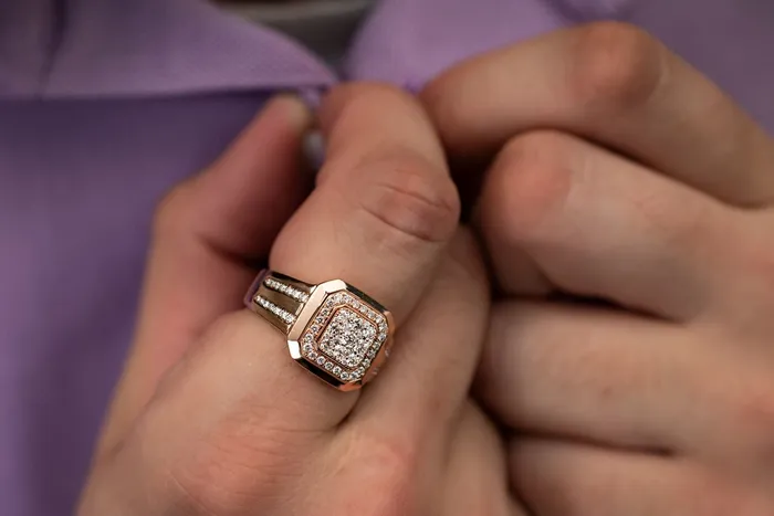 Crown Jewels Coin 34 ct Rose Gold Mens Diamond Ring Rings
