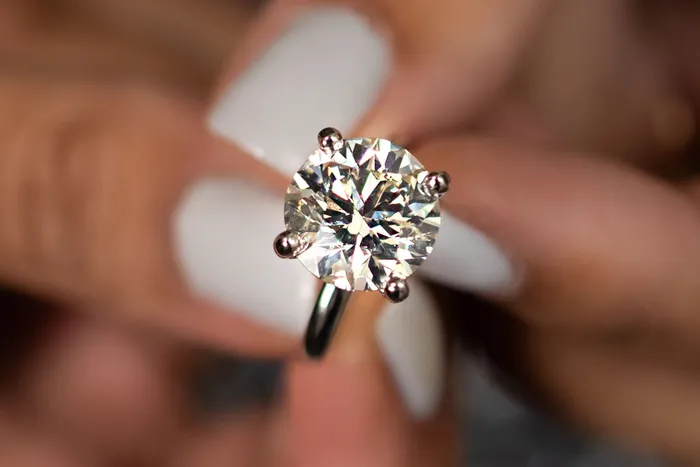 Crown Jewels Coin Huge 7 ct Solitaire Natural Diamond Ring Rings