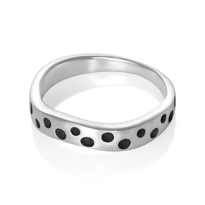 Rings R1030 Dotted Silver Band Teeda