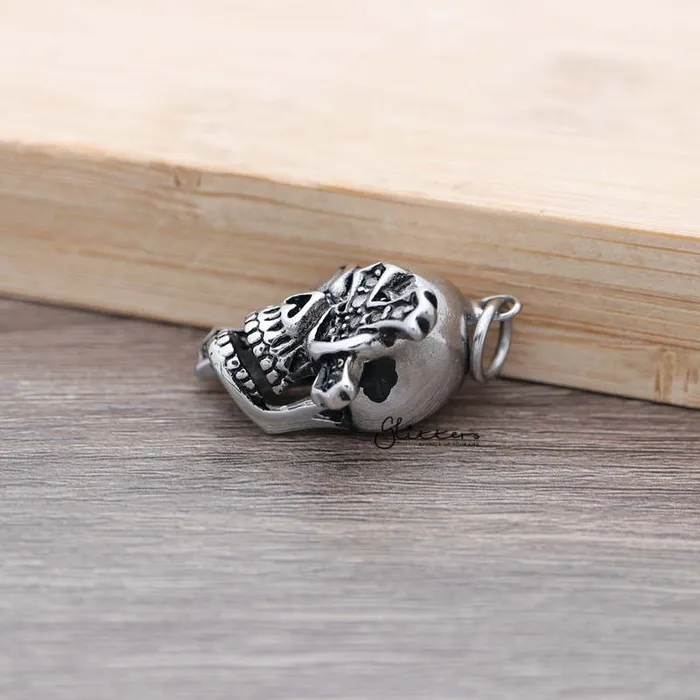 Stainless Steel Antiqued Skull Head with Cross Pendant Glitters Necklaces