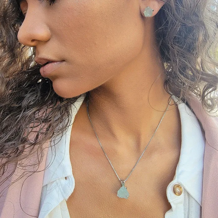 Tri Raw Aquamarine Necklace Uniquelan Jewelry Necklaces Tri Raw Aquamarine Necklace Uniquelan Jewelry Necklaces